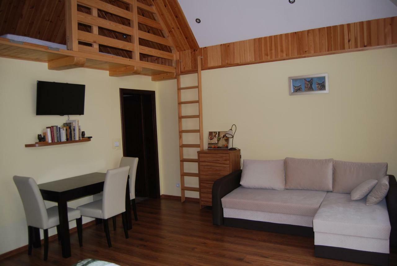 Villa Jura Pokoje Goscinne Zarki Dış mekan fotoğraf